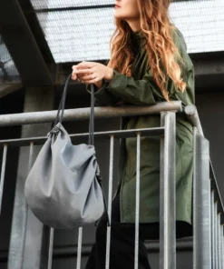 InZu COCCÓ Neo Tote In Bronze Dust Bags 11 InZu COCCÓ Neo Tote In Bronze Dust Bags