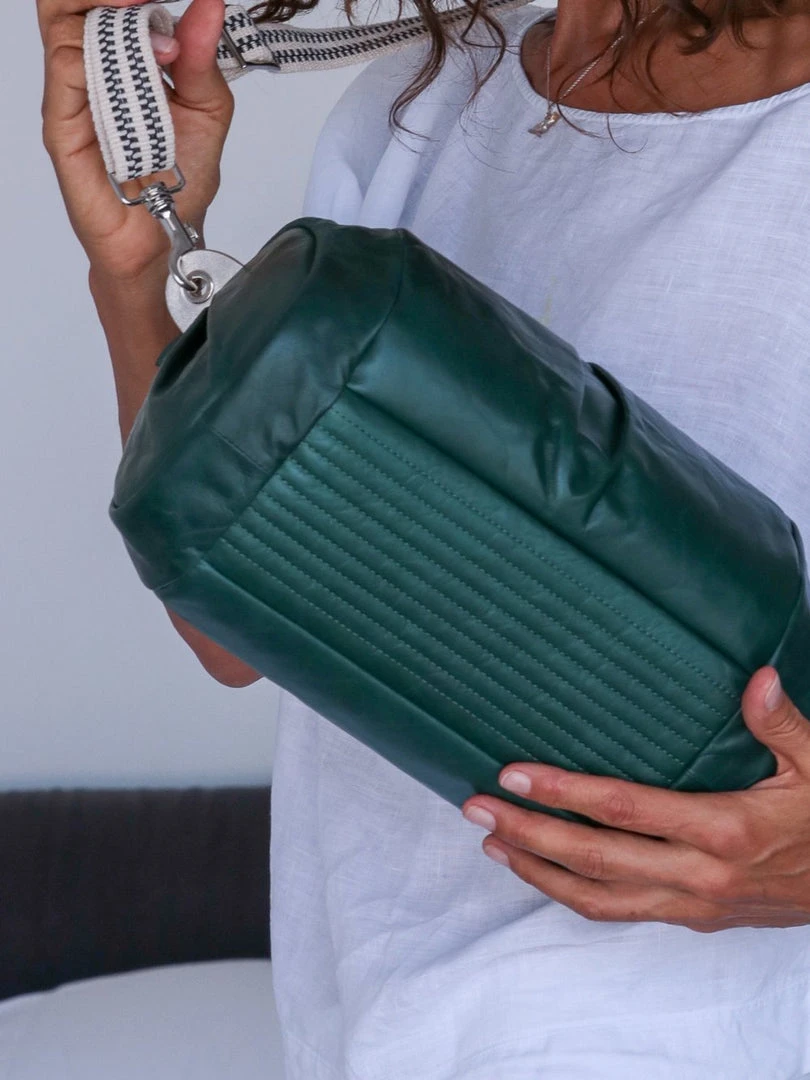 Brontibay Paris Bags Mamamia Vintage Leather Crossbody Emerald 6 Brontibay Paris Bags Mamamia Vintage Leather Crossbody Emerald