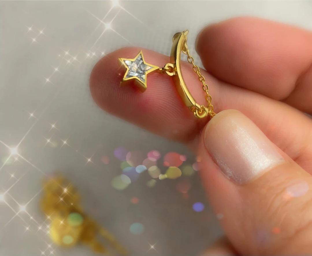 Shana Gulati Hanging Star Pendant Jewelry 5 Shana Gulati Hanging Star Pendant Jewelry