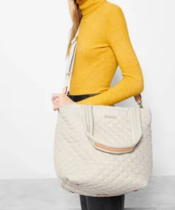 MZ WALLACE Medium Metro Tote Deluxe