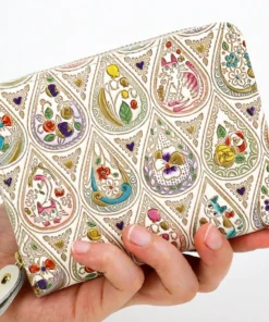 Made In Japan Wallets Red Cat And Flowers Zippered Bifold Wallet 14 Made In Japan Wallets Red Cat And Flowers Zippered Bifold Wallet